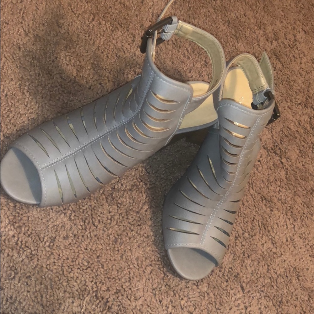Grey heels
